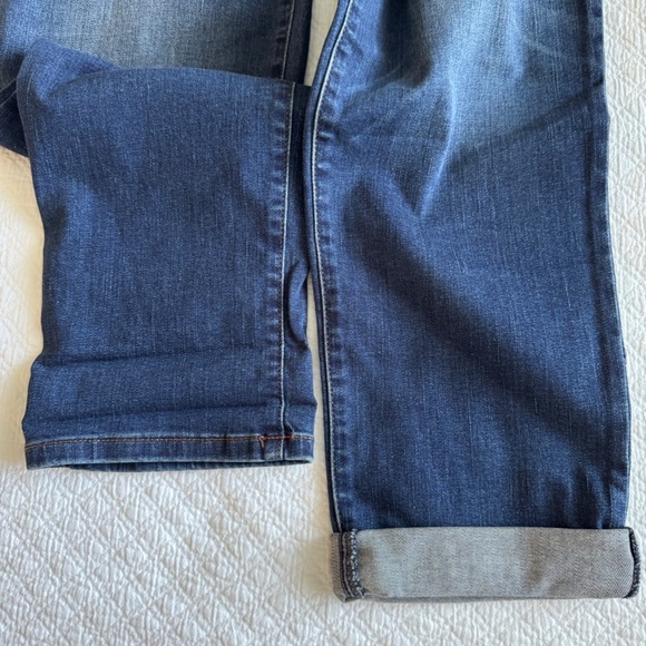 Chico's Platinum Boyfriend Jeans, Chico's size 1.5 - Picture 14 of 14